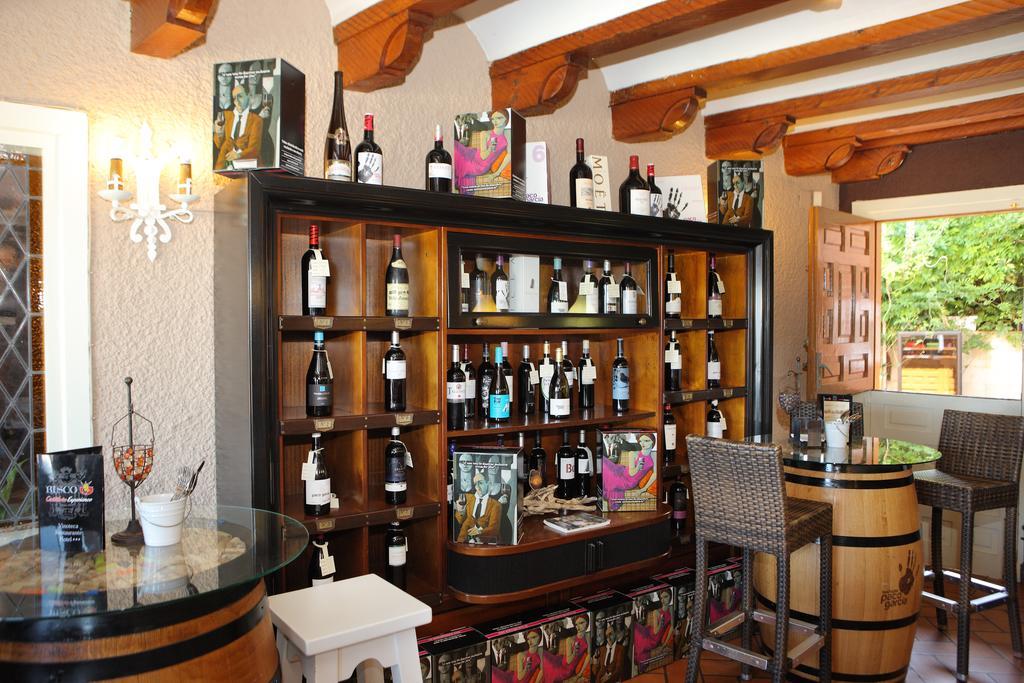 Hotel Restaurante Risco Laredo Bagian luar foto