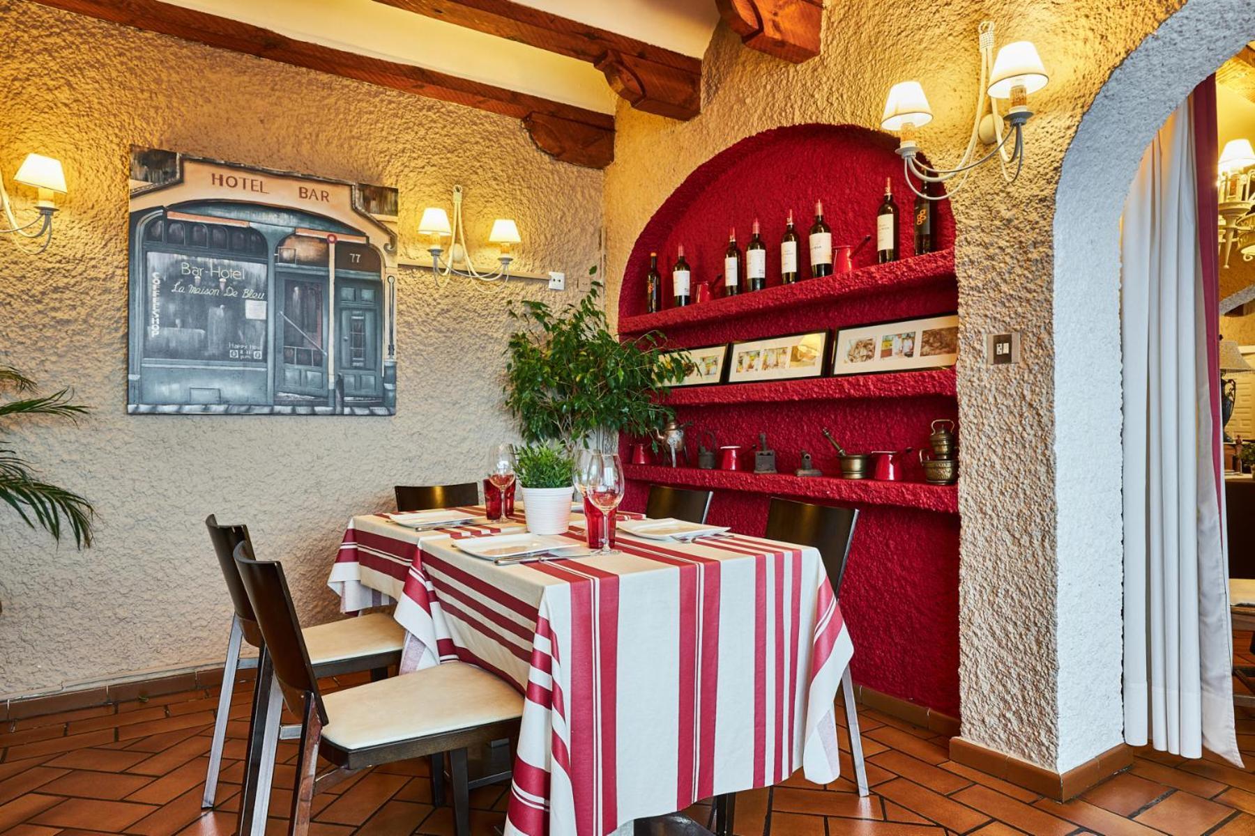 Hotel Restaurante Risco Laredo Bagian luar foto