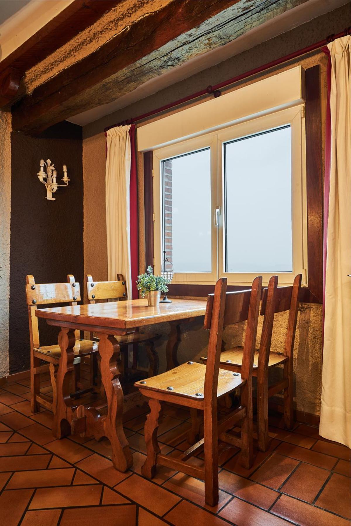Hotel Restaurante Risco Laredo Bagian luar foto